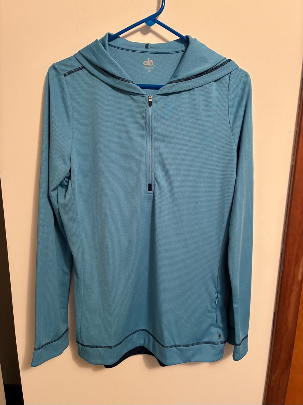 Alo Yoga CoolFit 1/4 Zip Hooded Pullover Blue XL Lightweight Performance Hoodie